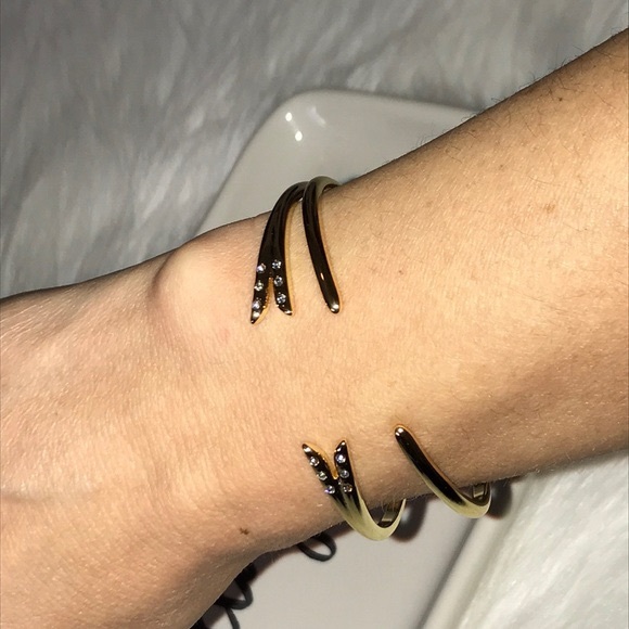 Michelle Campbell double talon cuffs GREAT GIFT!! - Picture 2 of 5